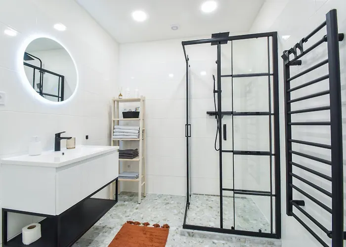 شقة Olomouc Central Apartment *
